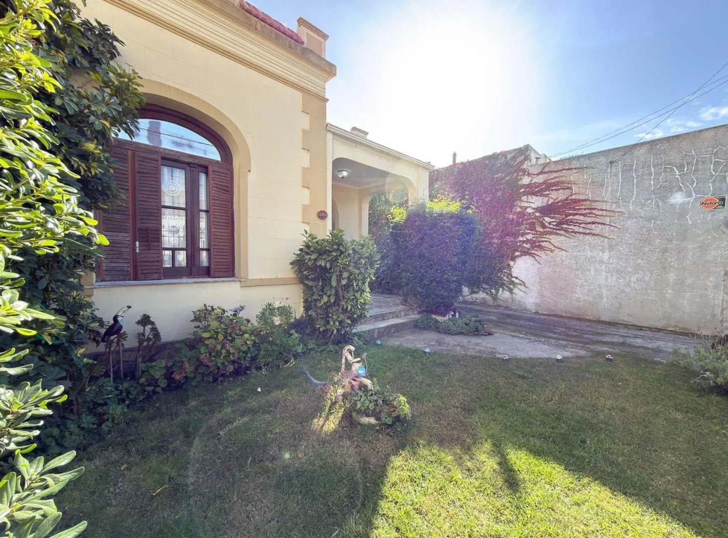 Venta Imponente Casa Semicentro Tandil 2