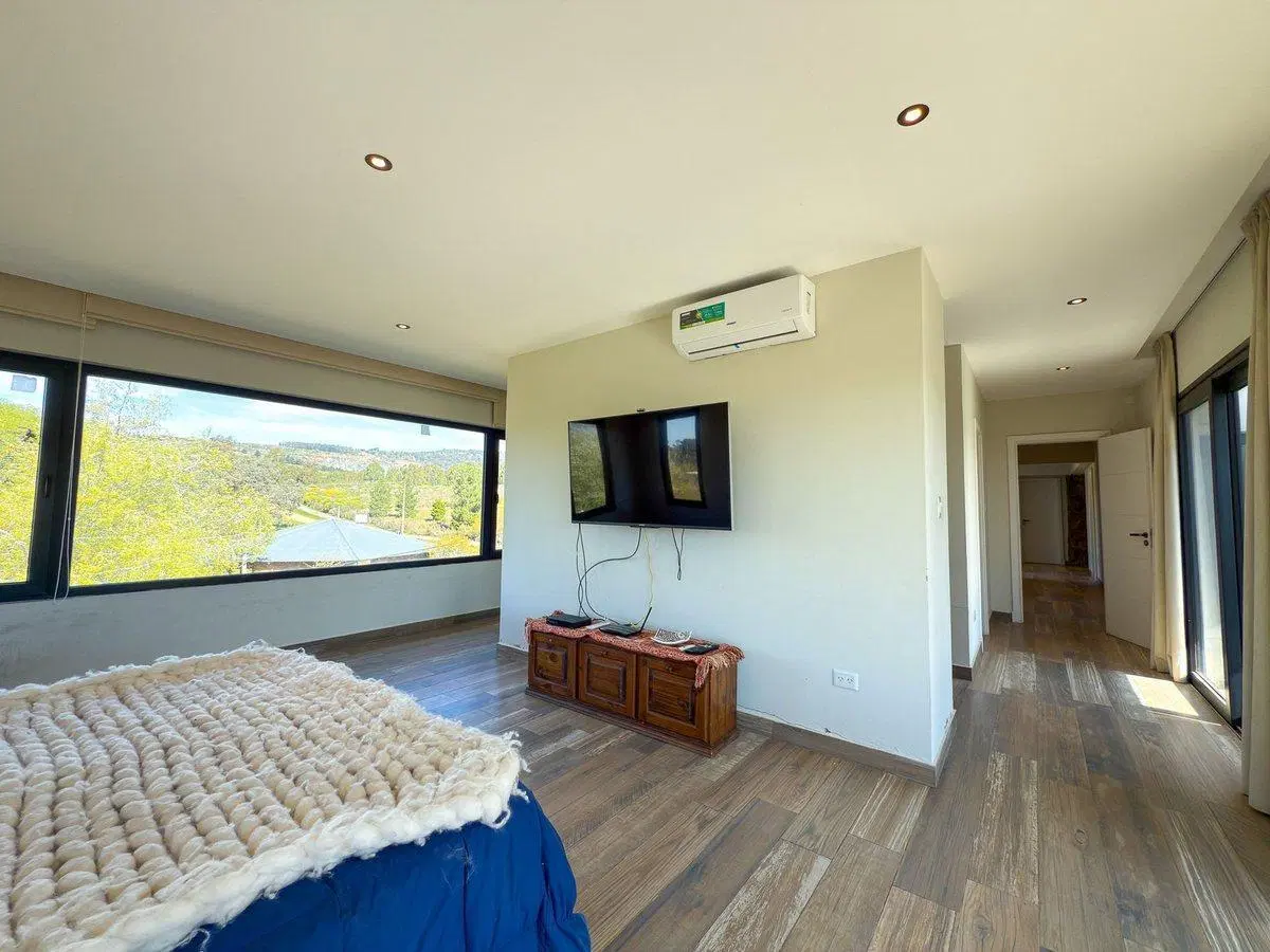 VENTA CASA EN BARRIO GOLF – TANDIL 5