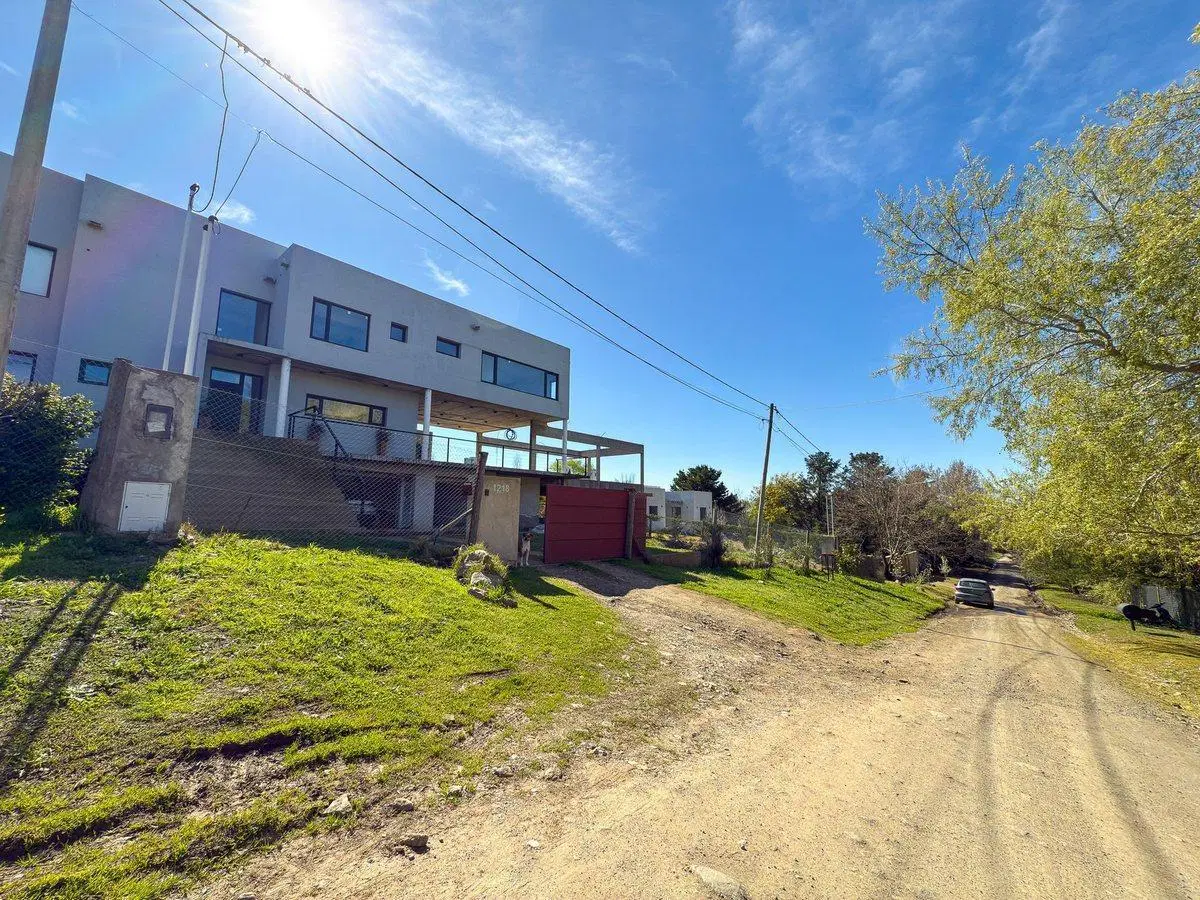 VENTA CASA EN BARRIO GOLF – TANDIL 3