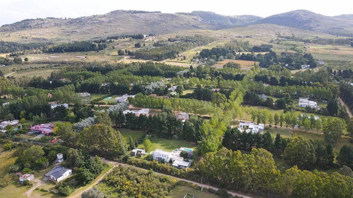 Hermosa casa en venta, "Chacras del paraiso" 3