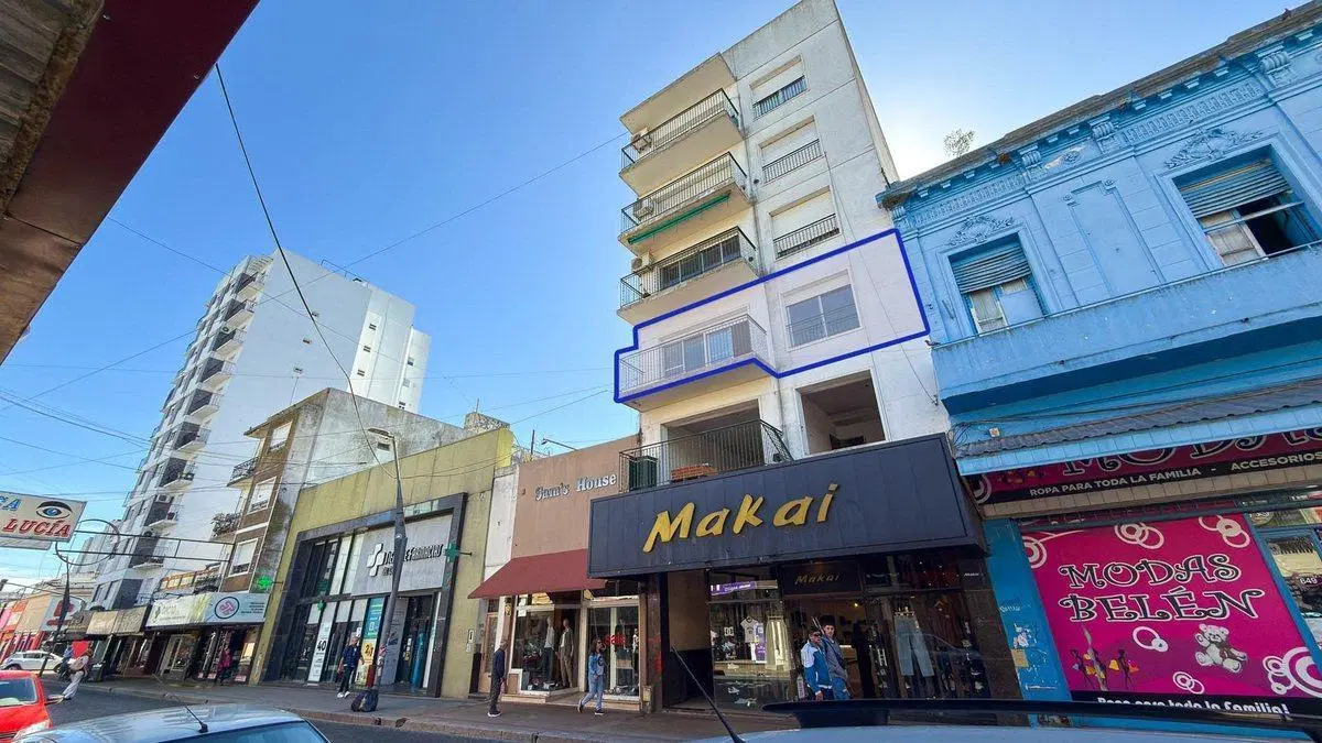 VENTA DEPARTAMENTO DOS DORMITORIOS TANDIL CENTRO 3