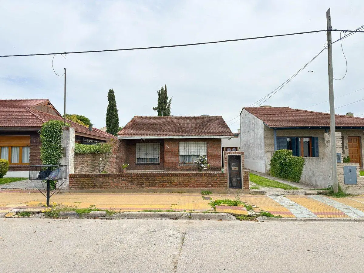 VENTA/PERMUTA CHALET CON DEPENDENCIA ZONA CERRITO 3