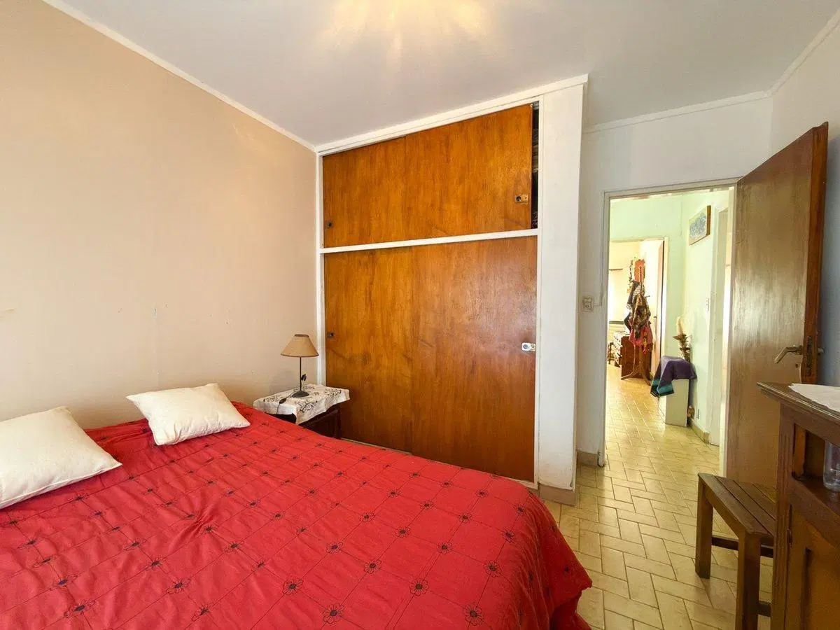 EN VENTA CASA CON DEPTO Y QUINCHO TANDIL 4