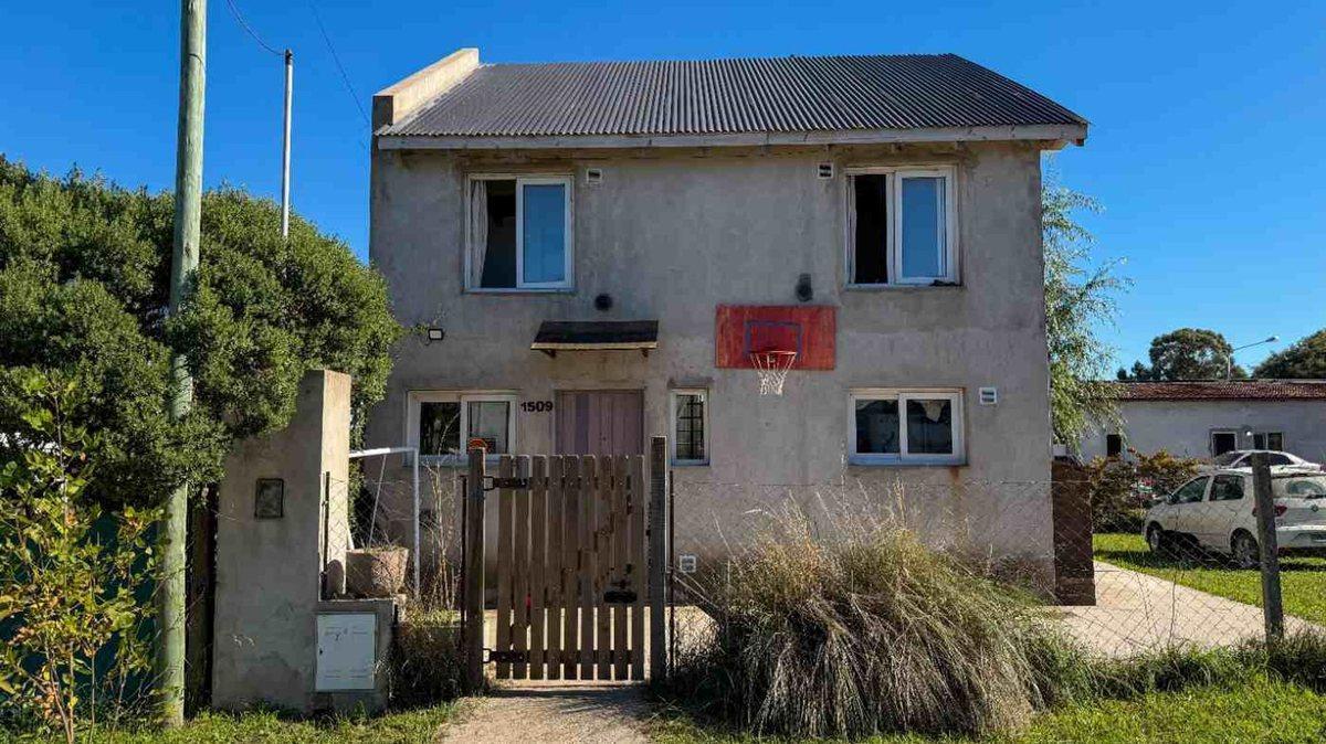 CASA BARRIO DOCENTE - ALVARADO Y LAS AMAPOLAS