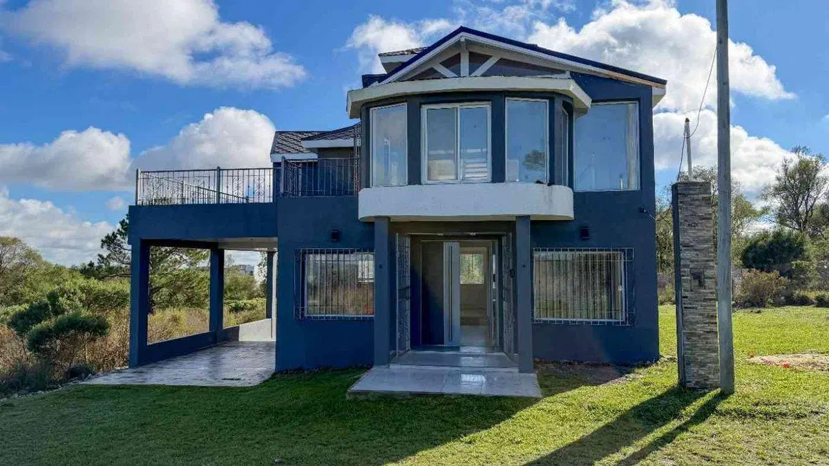 CASA 5 AMBIENTES A ESTRENAR VILLA DEL LAGO TANDIL 2
