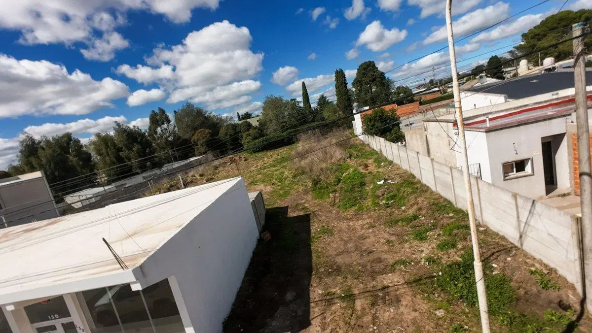 LOTE AMPLIO EN EL TROPEZON TANDIL 2