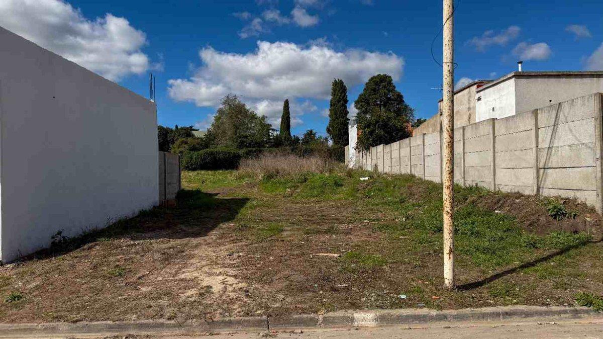 LOTE AMPLIO EN EL TROPEZON TANDIL