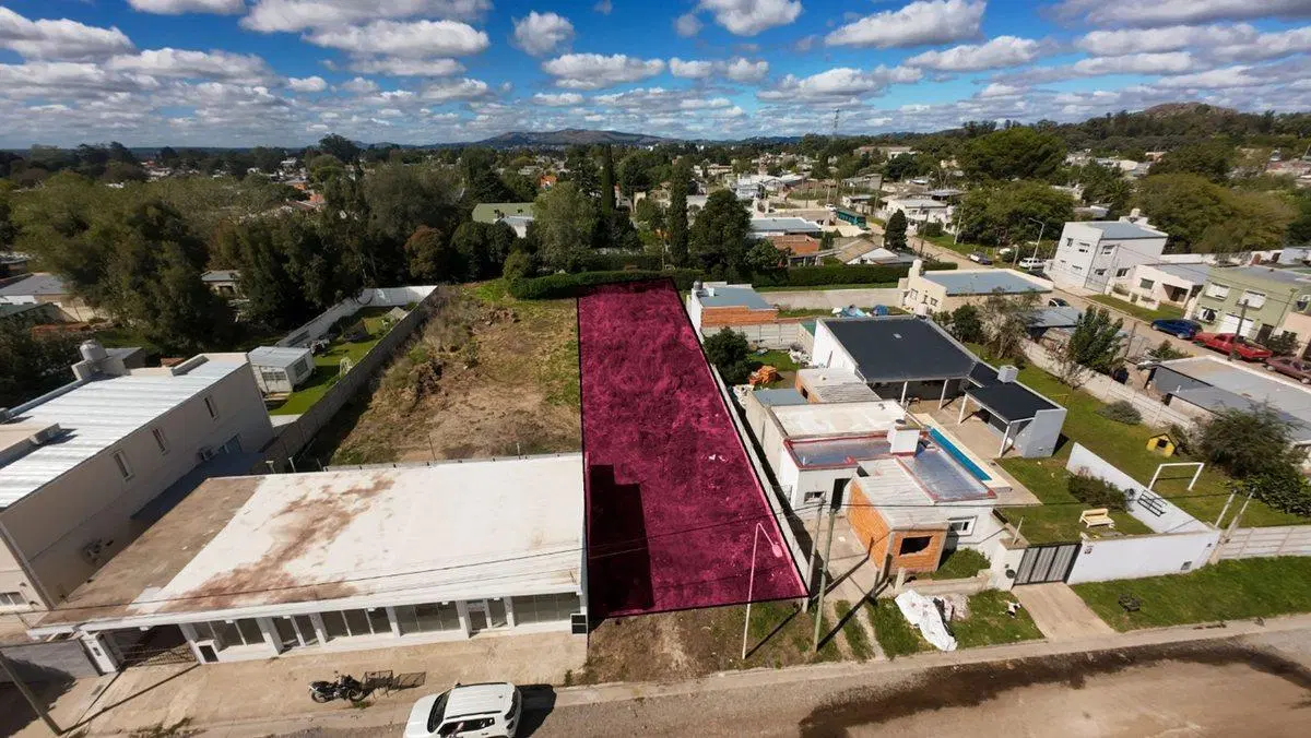 LOTE AMPLIO EN EL TROPEZON TANDIL 5