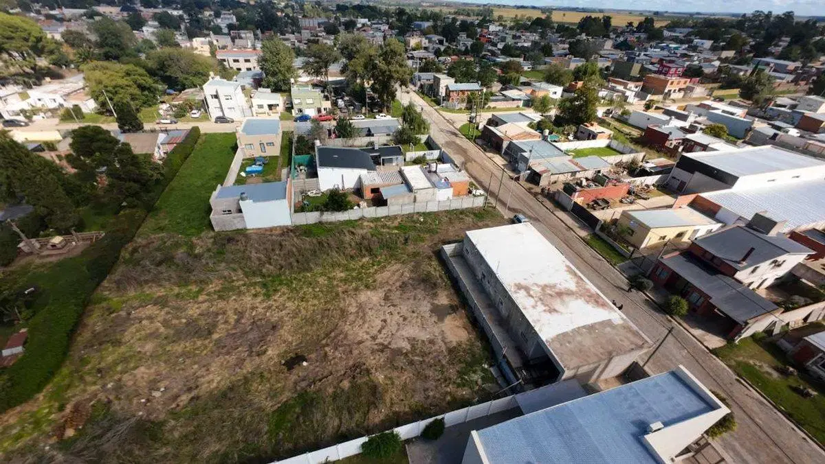 LOTE AMPLIO EN EL TROPEZON TANDIL 5
