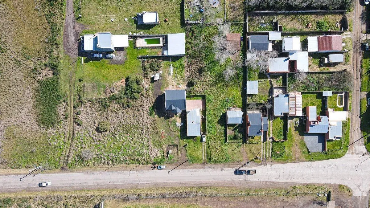 TRES LOTES EN VENTA TANDIL BARRIO LOS AROMOS 4