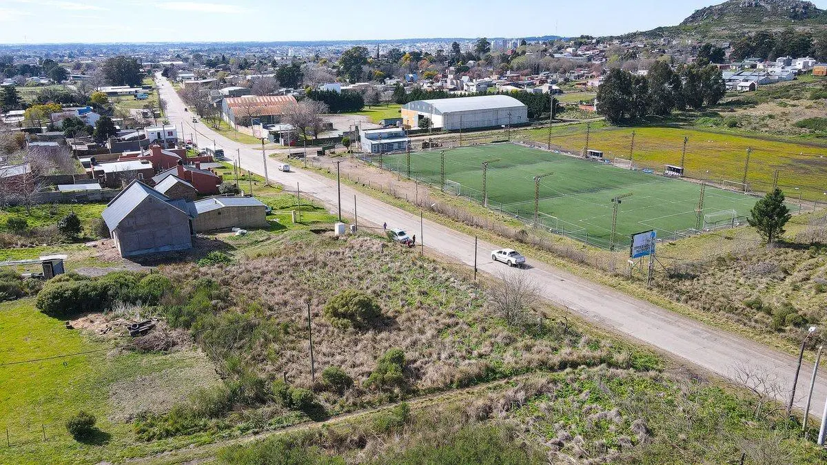 TRES LOTES EN VENTA TANDIL BARRIO LOS AROMOS 3
