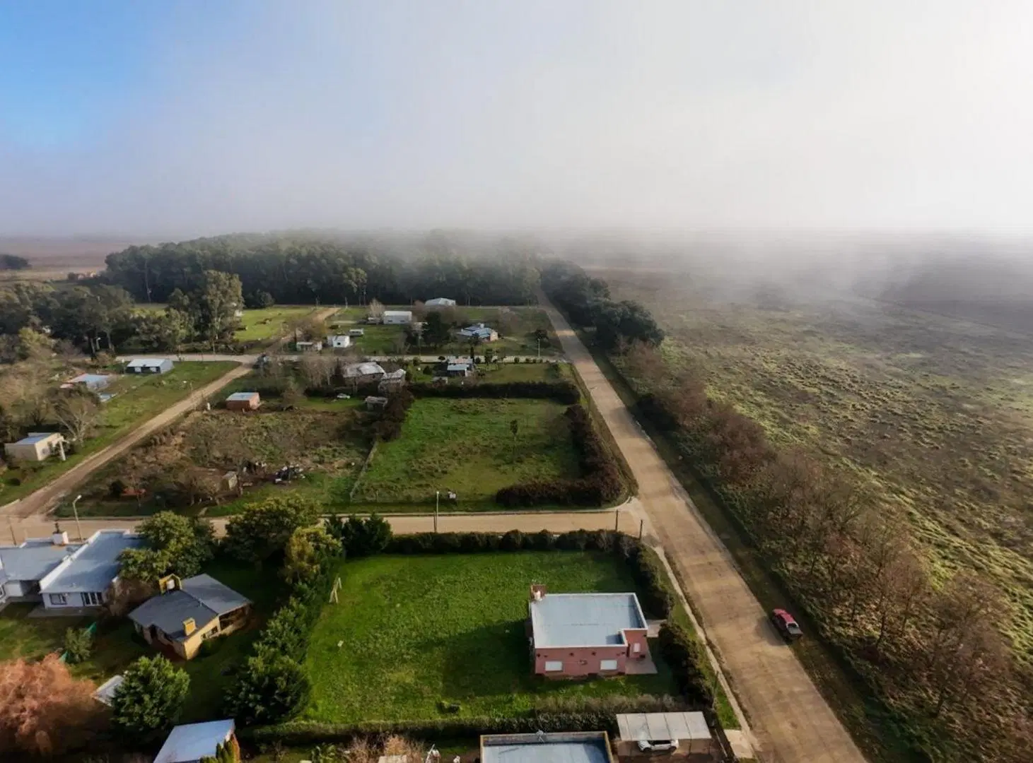 LOTE AMPLIO EN GARDEY ESQUINA TANDIL 4