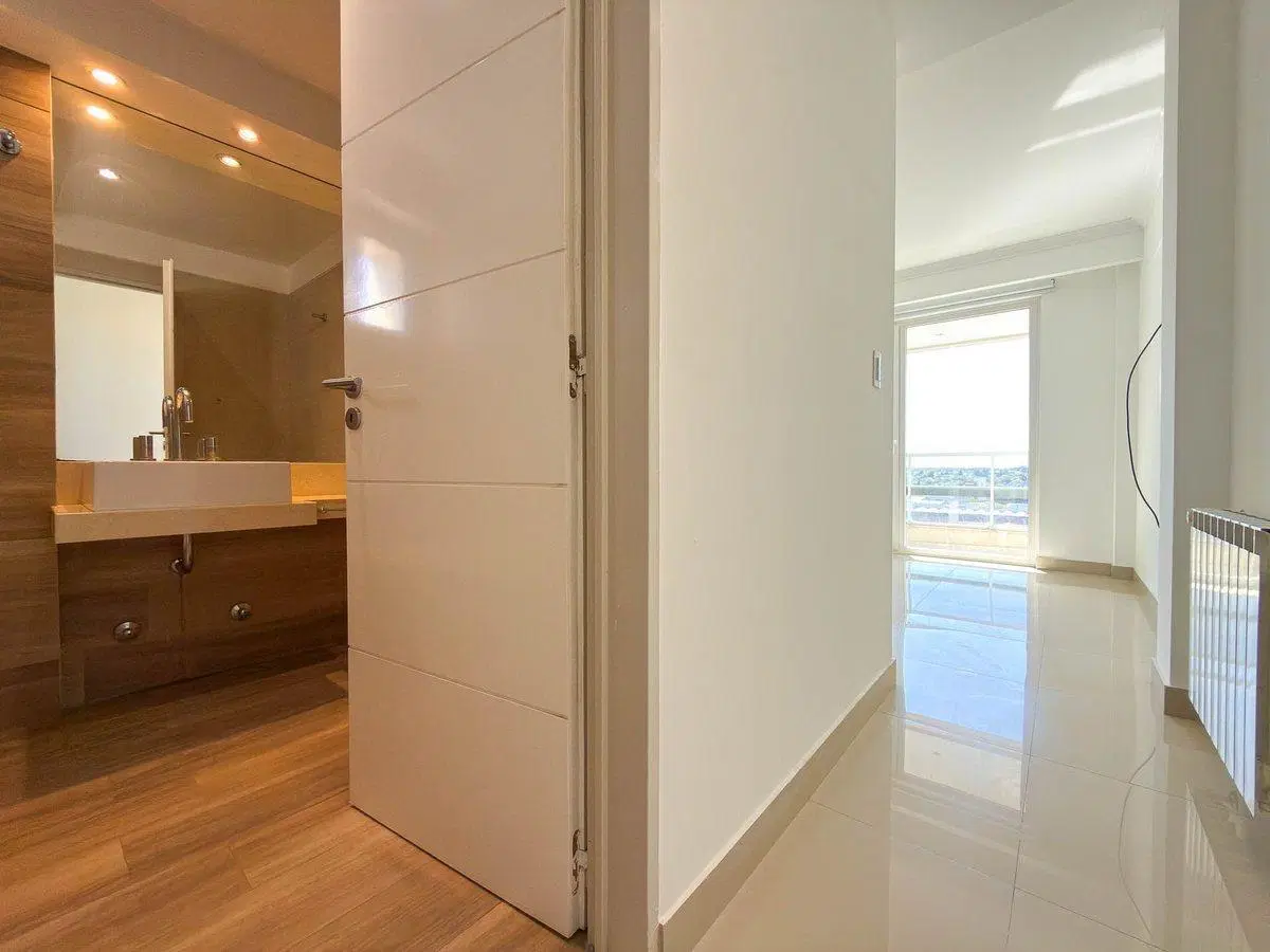 DEPARTAMENTO VENTA 2 DORMITORIOS COCHERA BERTOLI 5