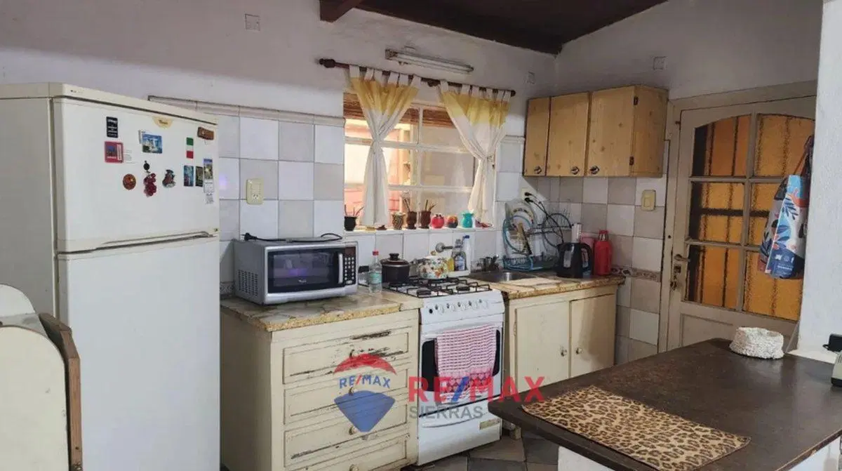 VENTA CASA DOS DORMITORIOS LOTE 594M2 3
