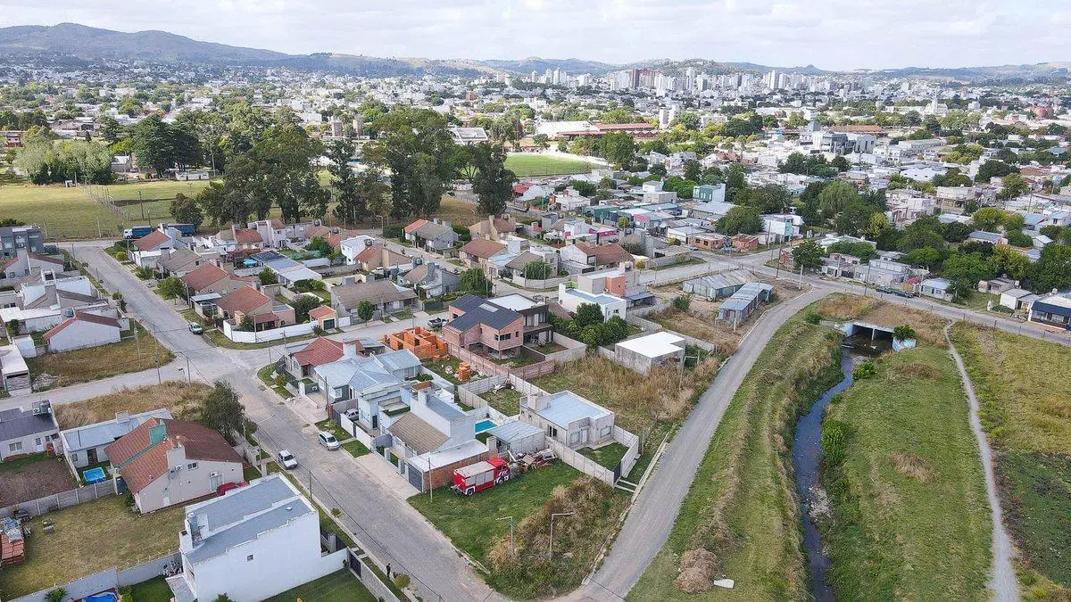 TERRENO BARRIO FALUCHO 53 8