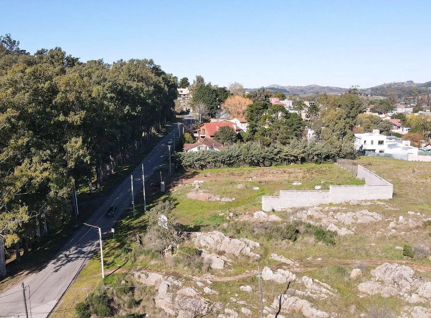 VENTA AMPLIO LOTE TANDIL PARQUE INDEPENDENCIA 4
