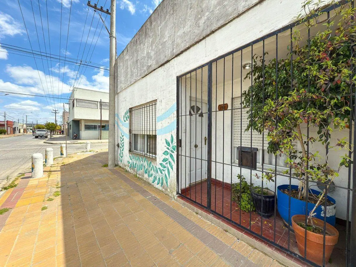 EN VENTA CASA CON DEPENDENCIAS VILLA ITALIA TANDIL 5