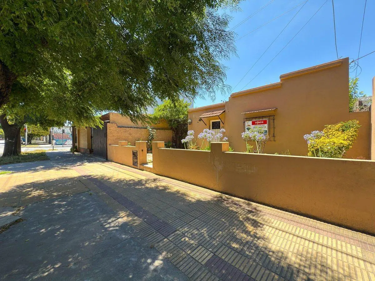VENTA LOTE SOBRE AVENIDA PERÓN – IDEAL DESARROLLO 5