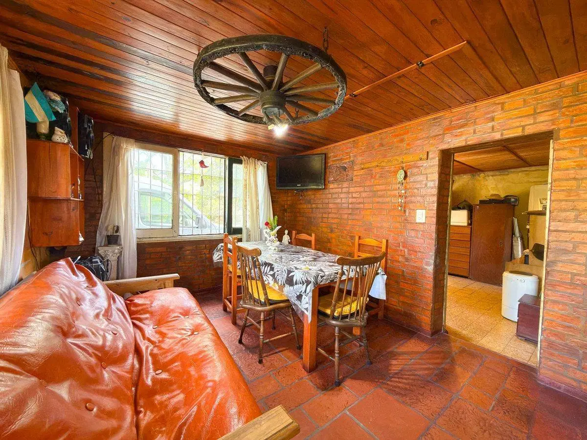 EN VENTA CASA QUINTA ZONA CERRO LEONES TANDIL 2