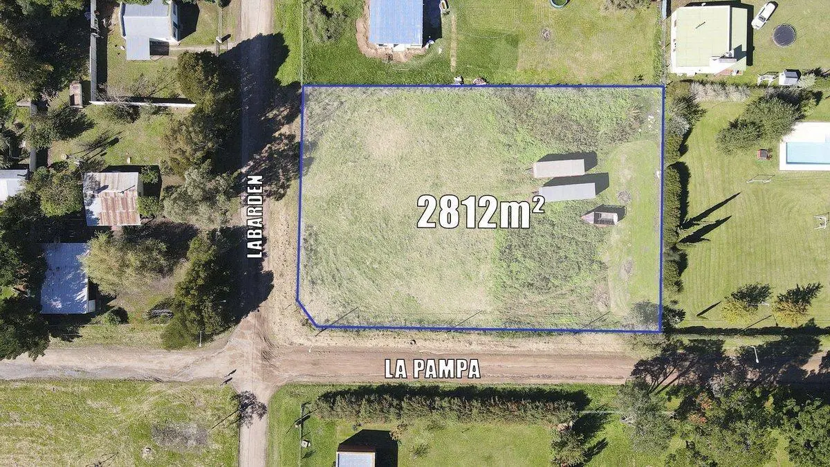 VENTA AMPLIO LOTE EN TANDIL 4
