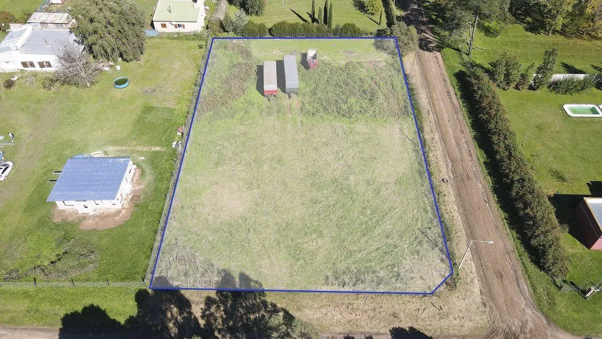 VENTA AMPLIO LOTE EN TANDIL 3