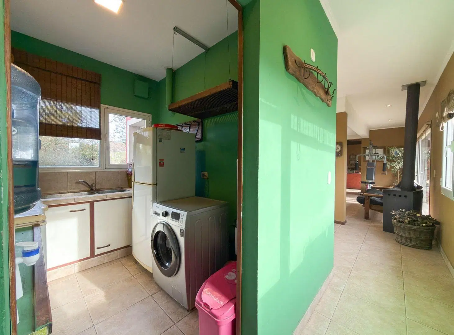 Casa Quinta & Complejo de 3 Cabañas en Venta 5