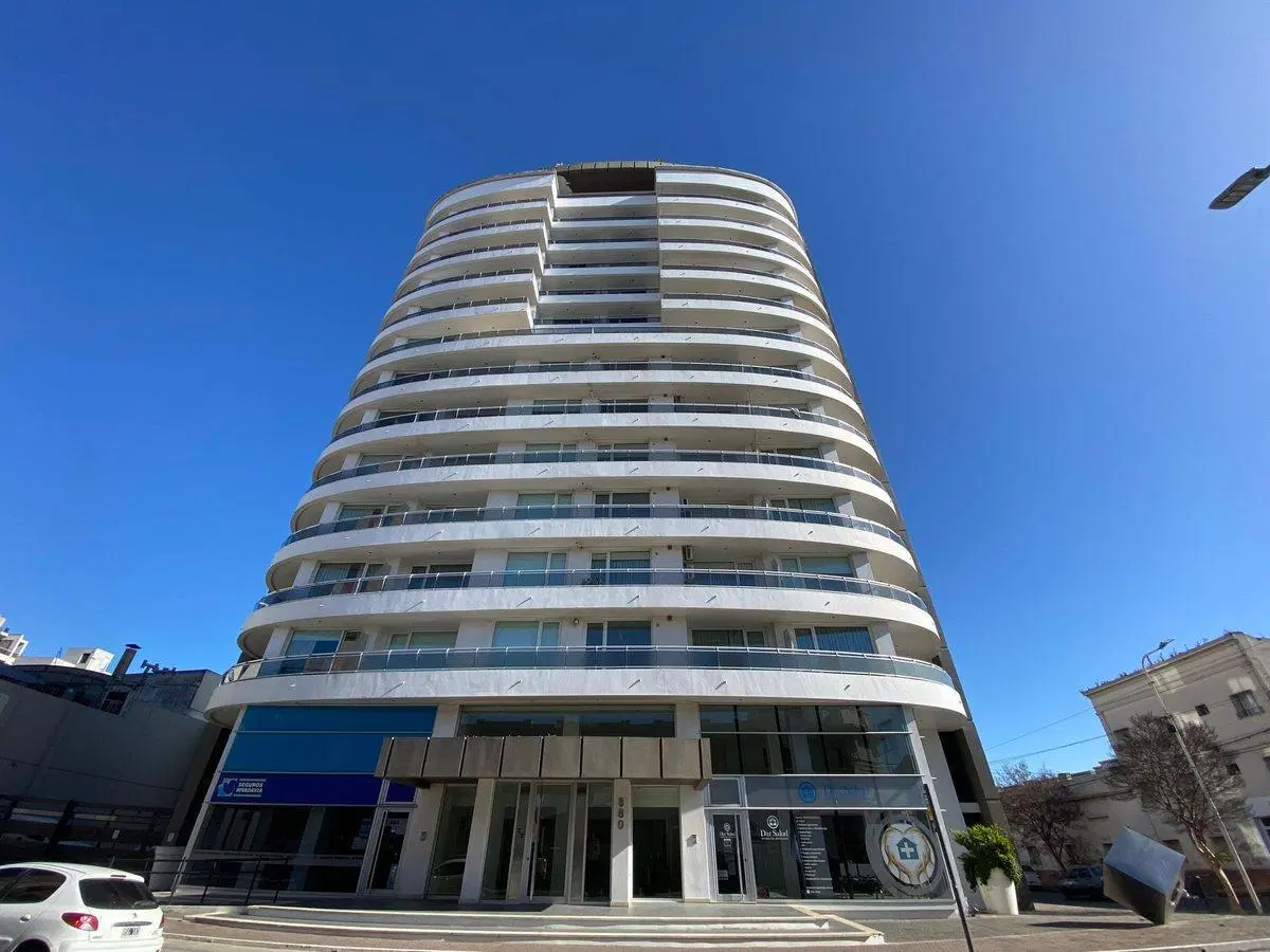 VENTA DEPARTAMENTO 2 DORMITORIOS CENTRO TANDIL SUM 2