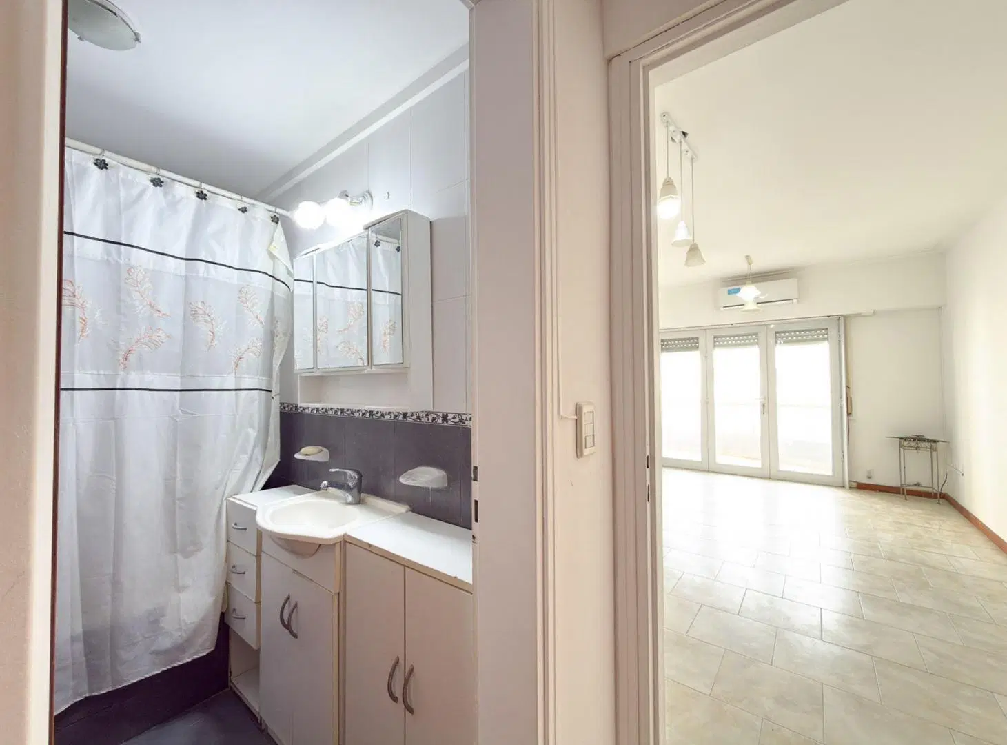 EN VENTA DEPARTAMENTO CENTRICO PRESTIGE TANDIL 3