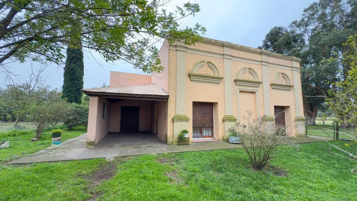VENTA DE CHACRA EN ADOLFO GONZALEZ CHAVES 2
