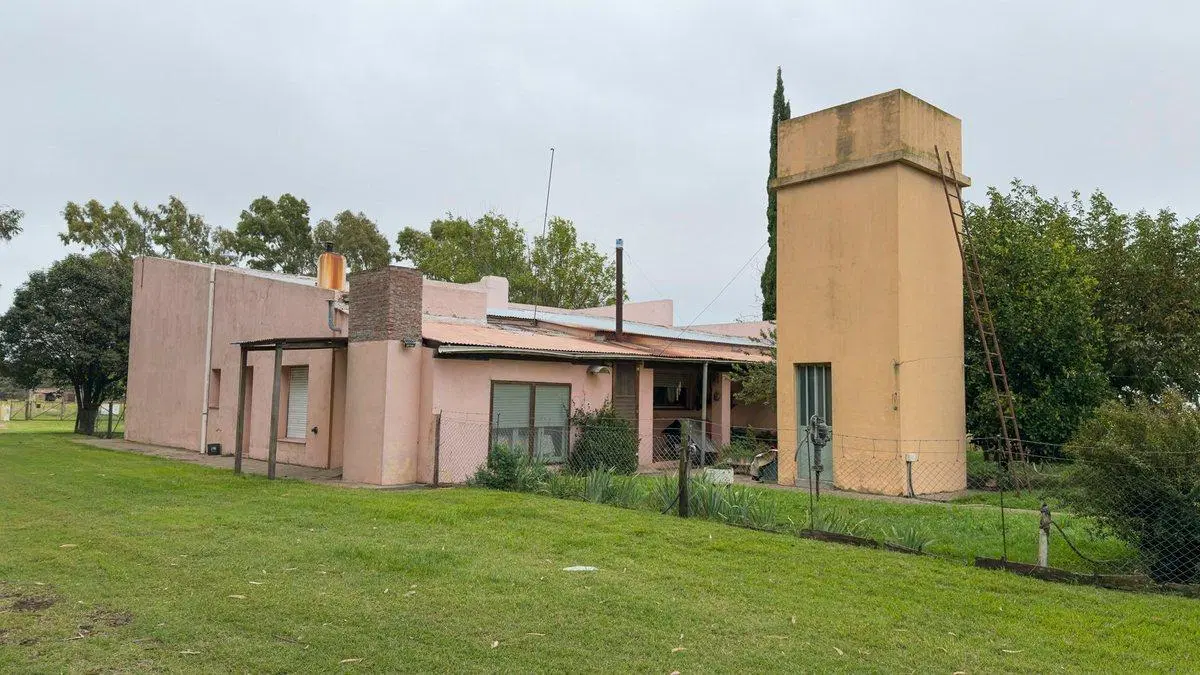 VENTA DE CHACRA EN ADOLFO GONZALEZ CHAVES 5