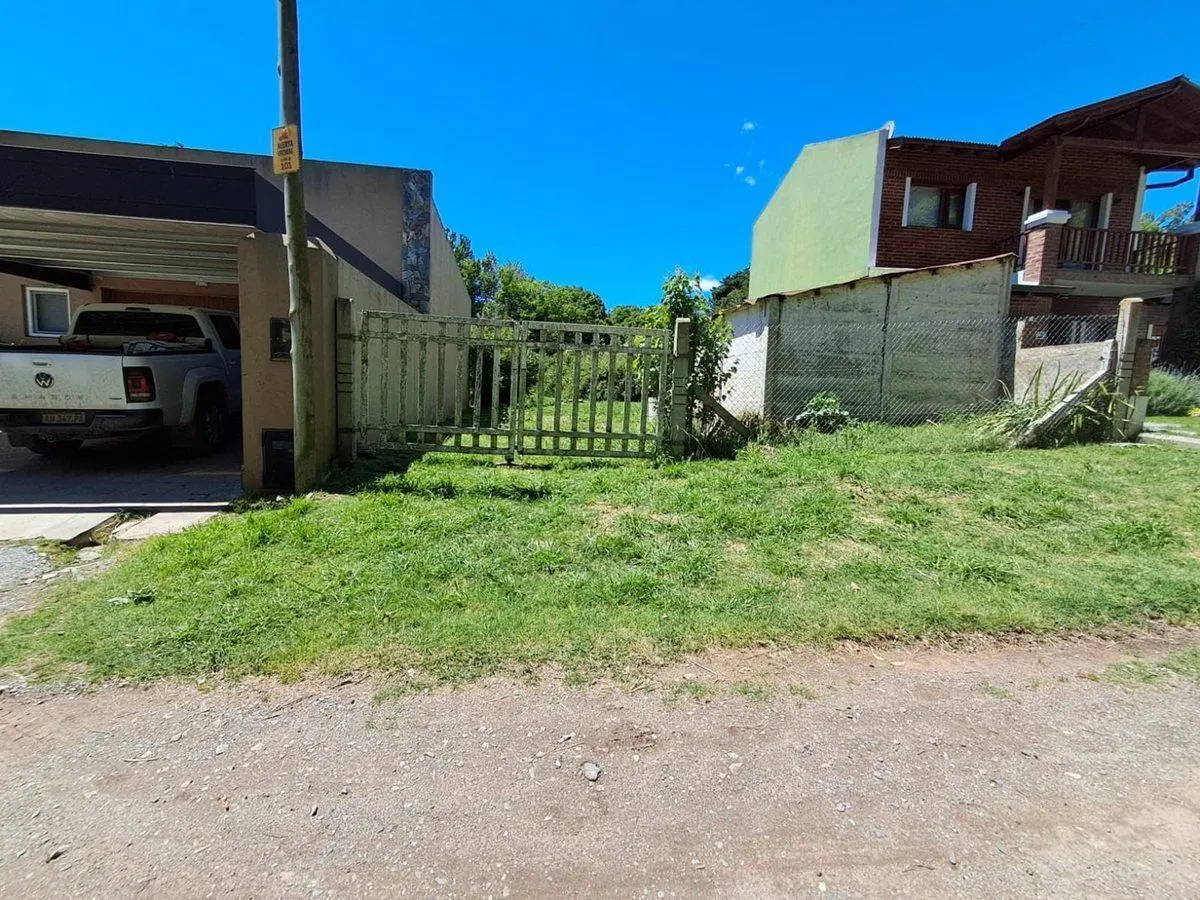 EN VENTA LOTE 650 M2 EN MANATIALES ZONA UNCAS 3