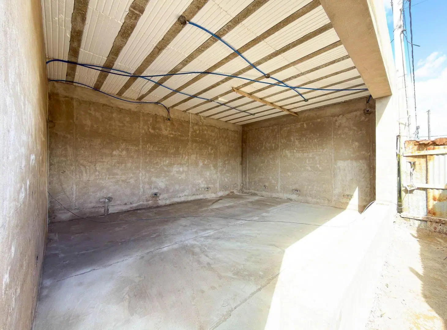 Venta local con departamento Villa Aguirre, Tandil 2