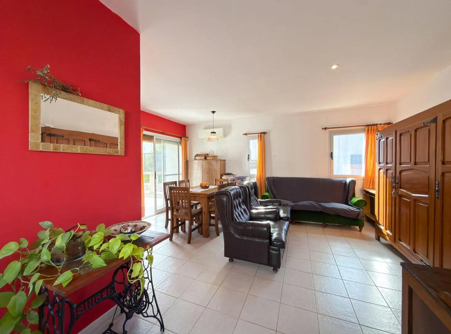 VENTA DUPLEX MODERNO - TANDIL 3