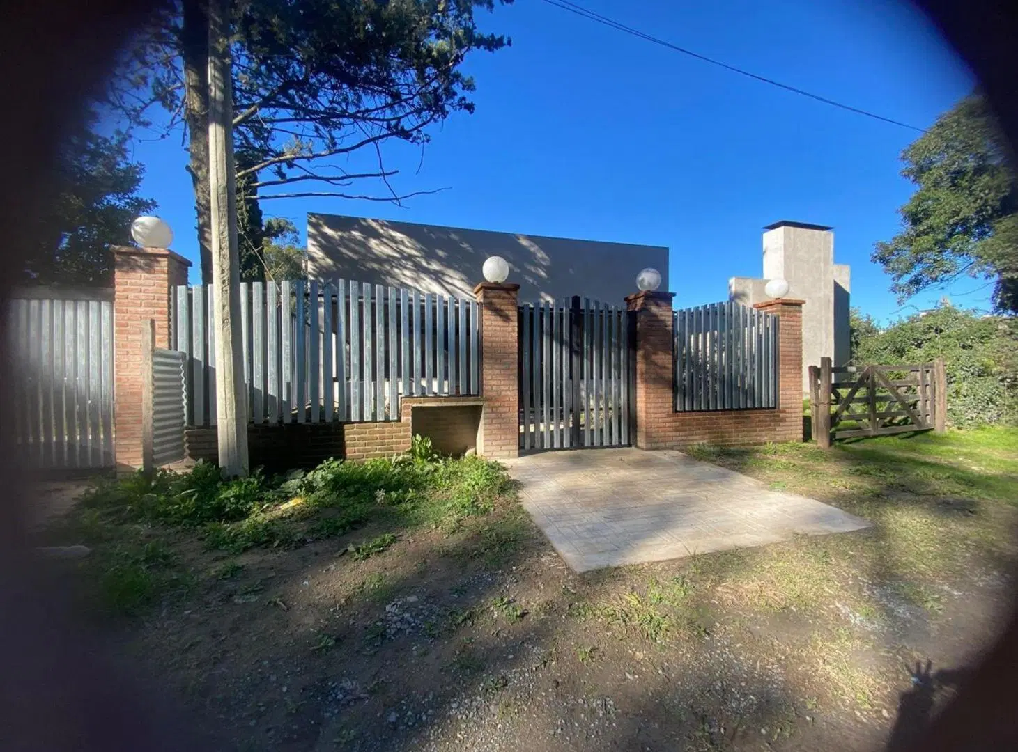 CASA QUINTA CON 2 PILETAS SALON +DEPTO TANDIL 2