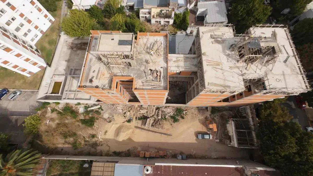 DEPARTAMENTO 1 DORMITORIO VENTA TANDIL SUM PILETA 3