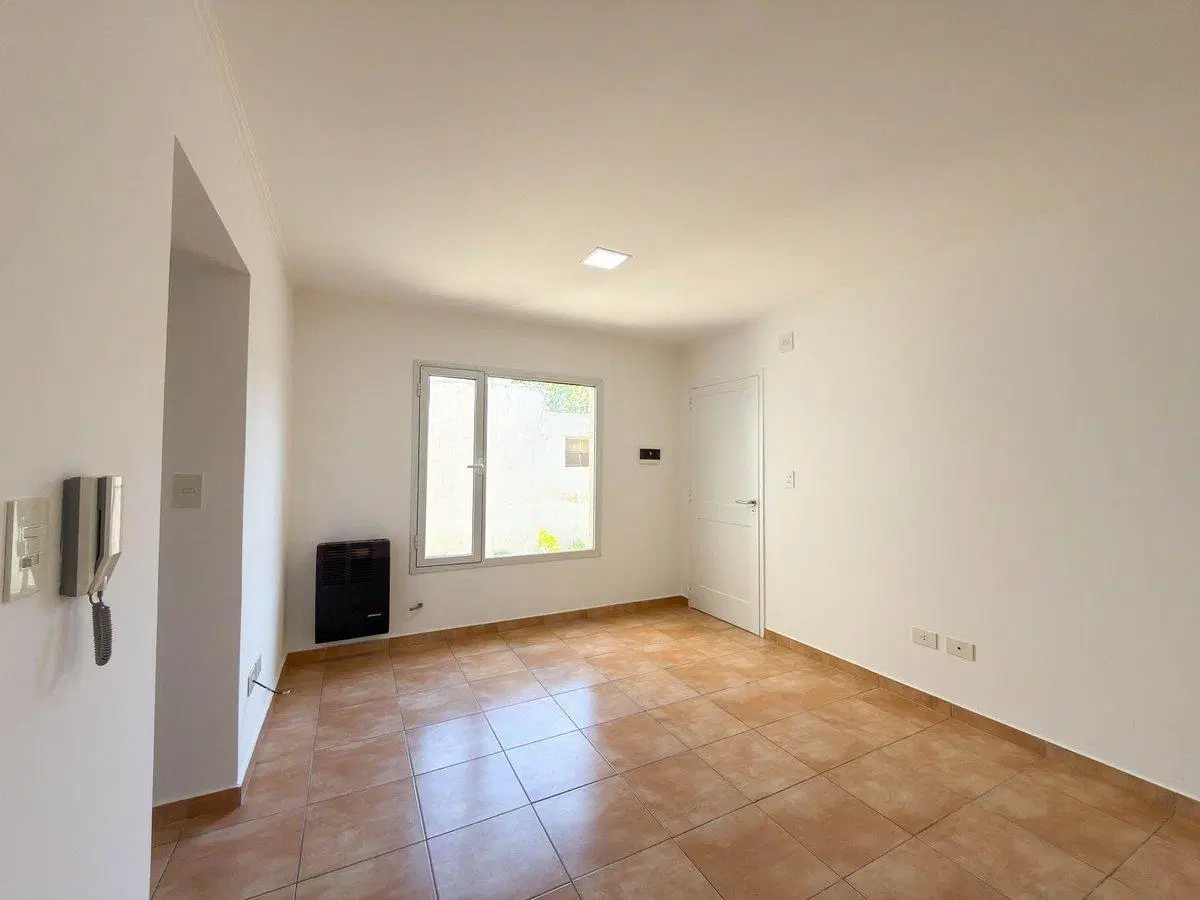 VENTA DEPARTAMENTO UN DORMITORIO EN PLANTA BAJA 2