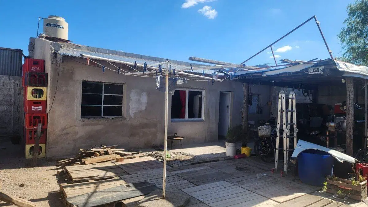 CASA CON NEGOCIO Y DEPARTAMENTO INTERNO 2