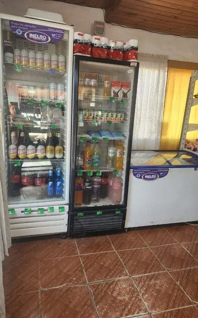 CASA CON NEGOCIO Y DEPARTAMENTO INTERNO 8