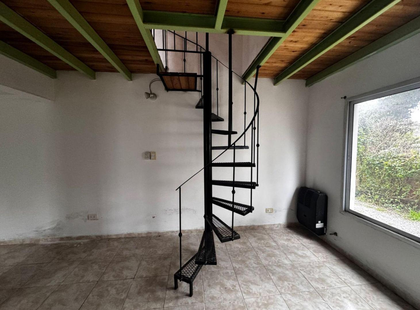 Foto de VENTA DE DEPARTAMENTO DOS DORMITORIOS, TANDIL., imagen 3