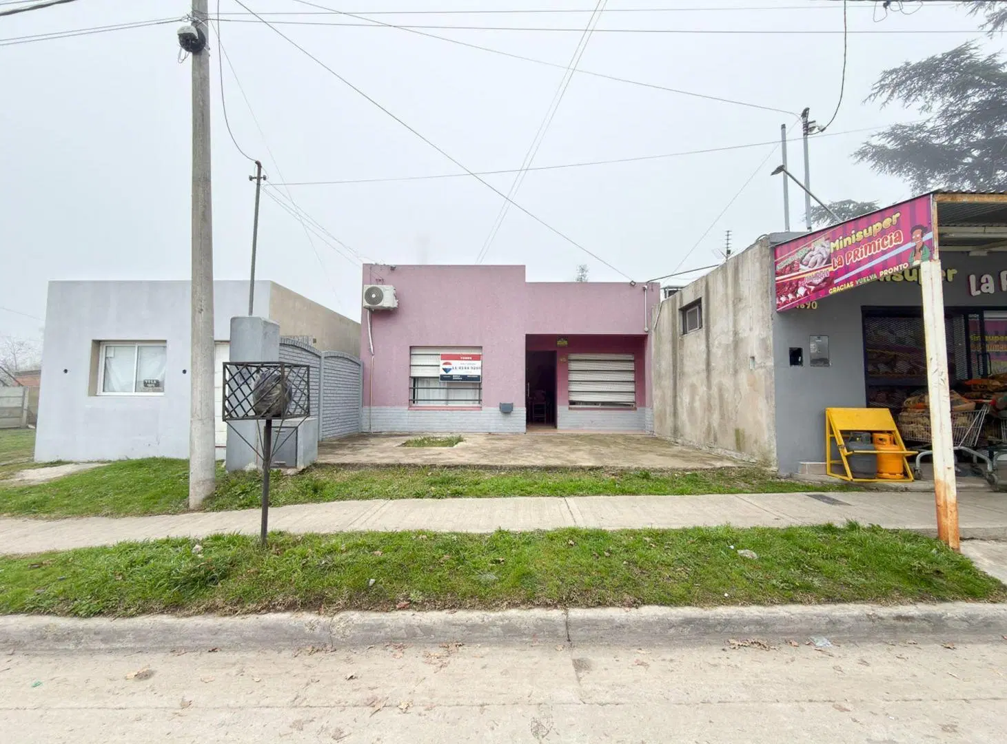 Casa con local y galpon en Barrio Maggiori - Tandi 5