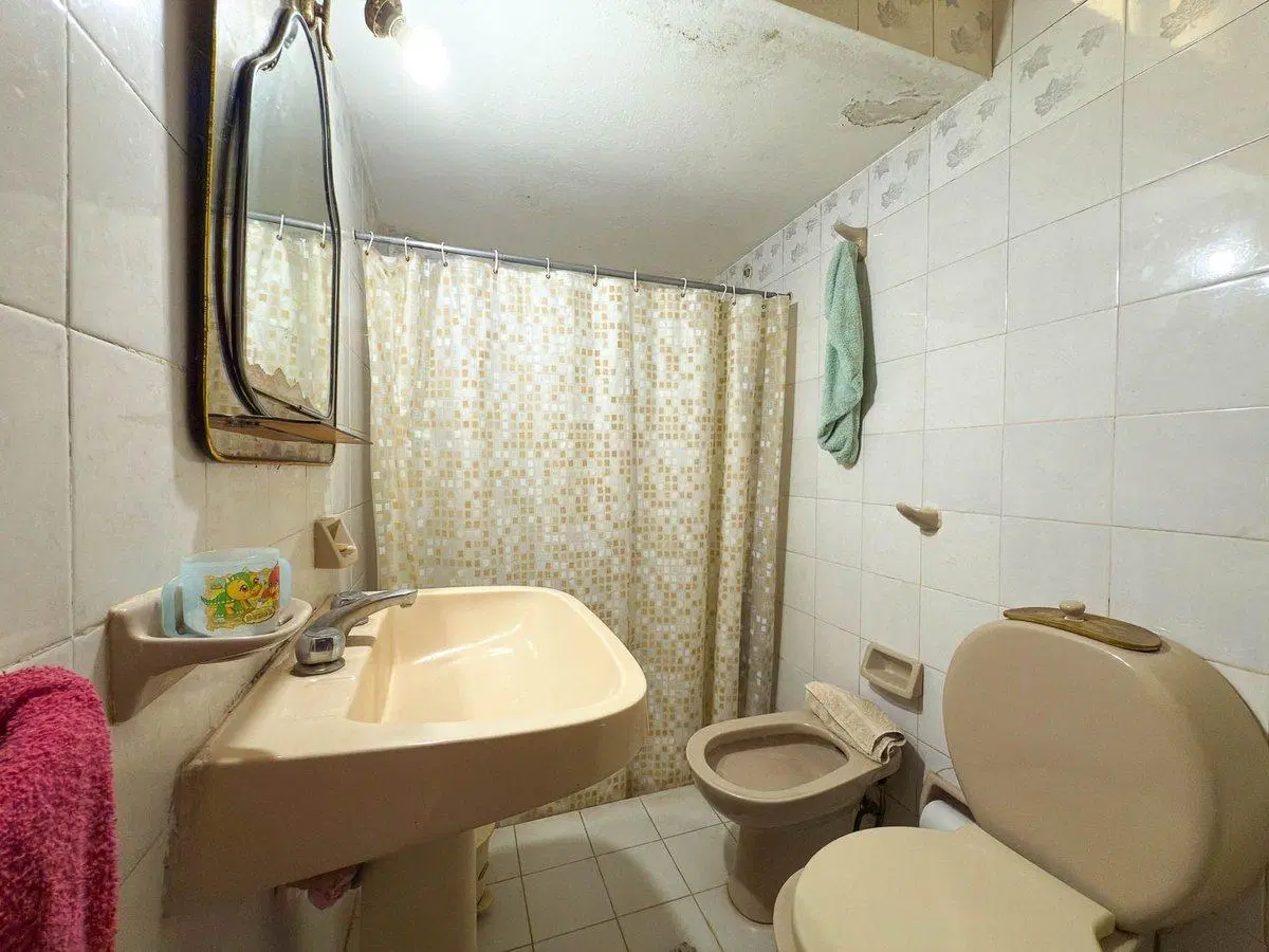 VENTA CASA SEMICENTRO TANDIL 4