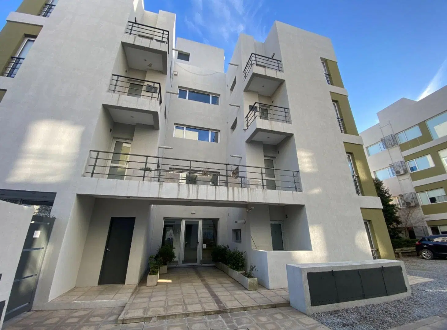 DEPARTAMENTO VENTA 1 DORMITORIO TANDIL ASCENSOR 5