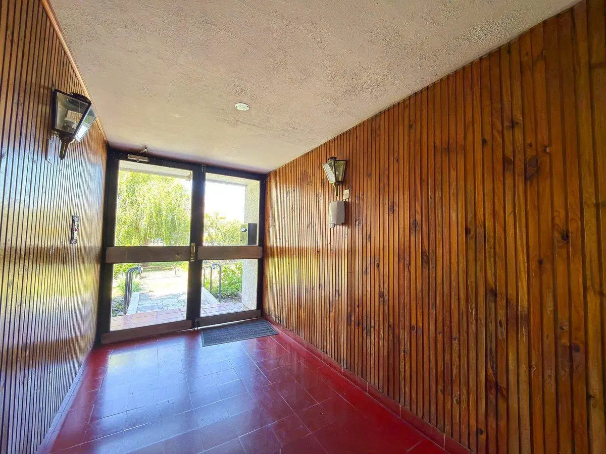 DEPARTAMENTO TRES HABITACIONES SEMICENTRO. TANDIL 2