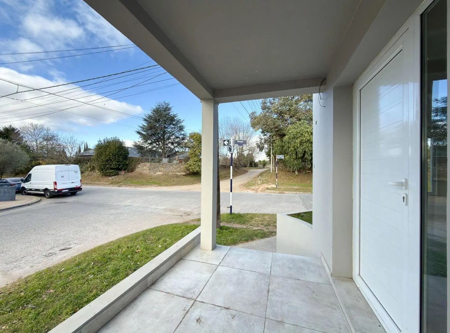 VENTA CASA RECICLADA DE 3 DORM TANDIL 3