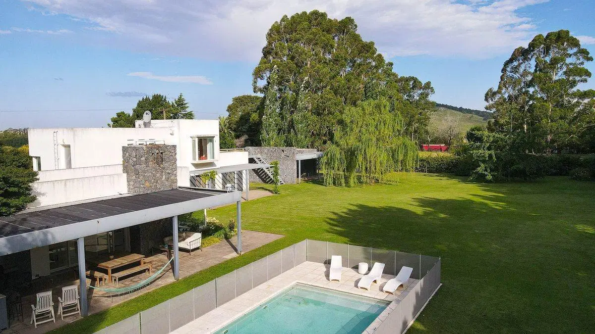 Hermosa casa en venta, "Chacras del paraiso" 2