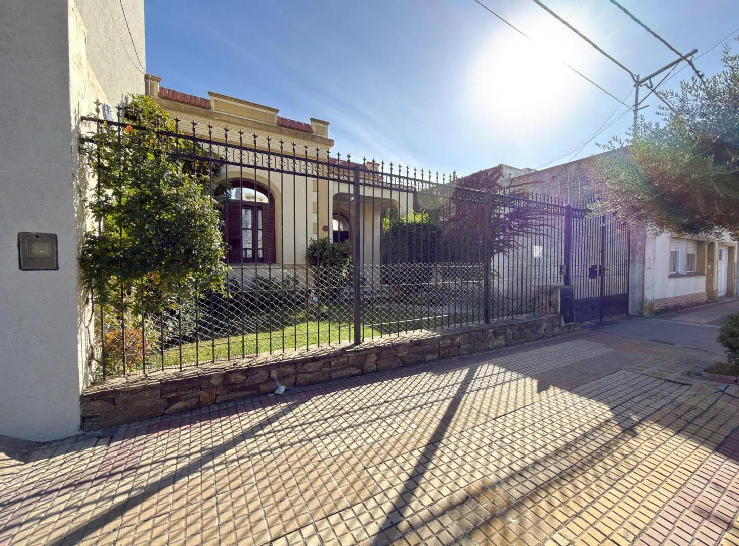 Venta Imponente Casa Semicentro Tandil 2