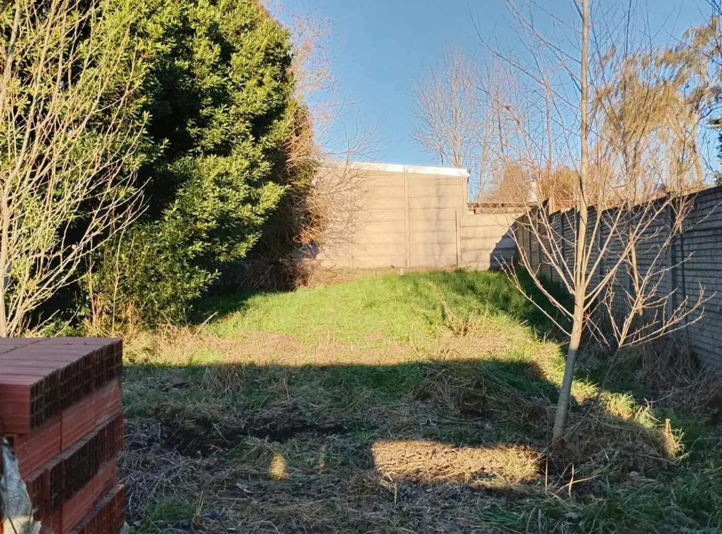 LOTE CON CONSTRUCCIÓN CON PROYECTO APROBADO 2