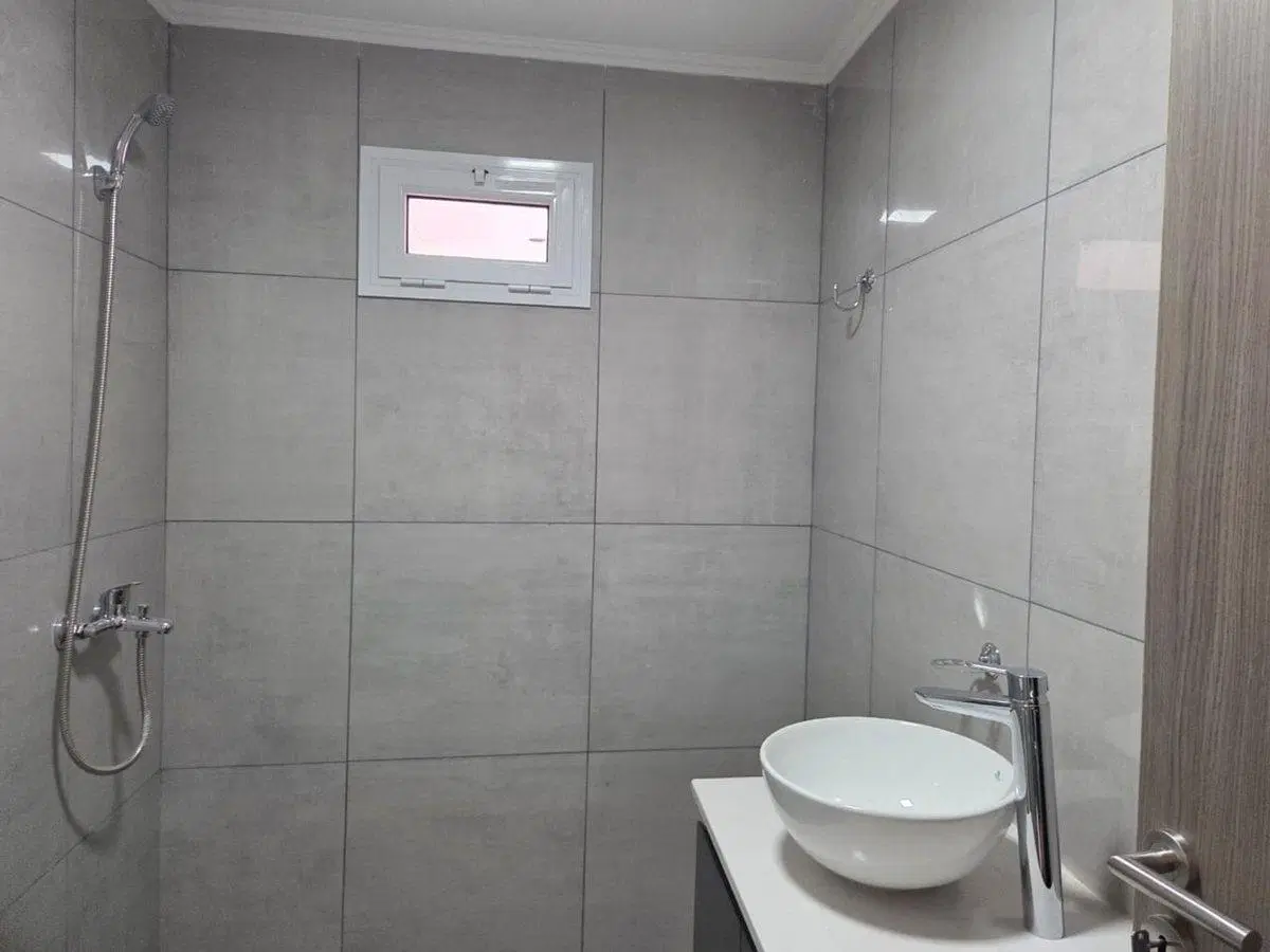 EN VENTA DEPARTAMENTO A ESTRENAR SEMICENTRO TANDIL 5