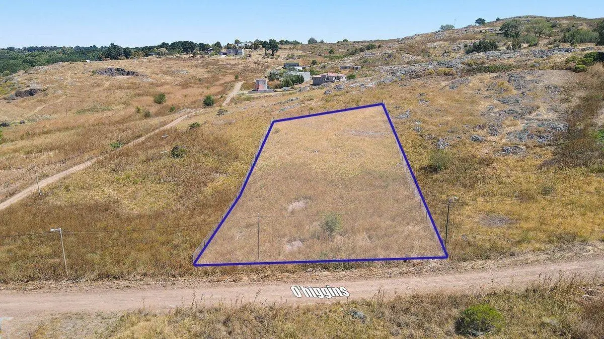 VENDO AMPLIO LOTE EN TANDIL 2