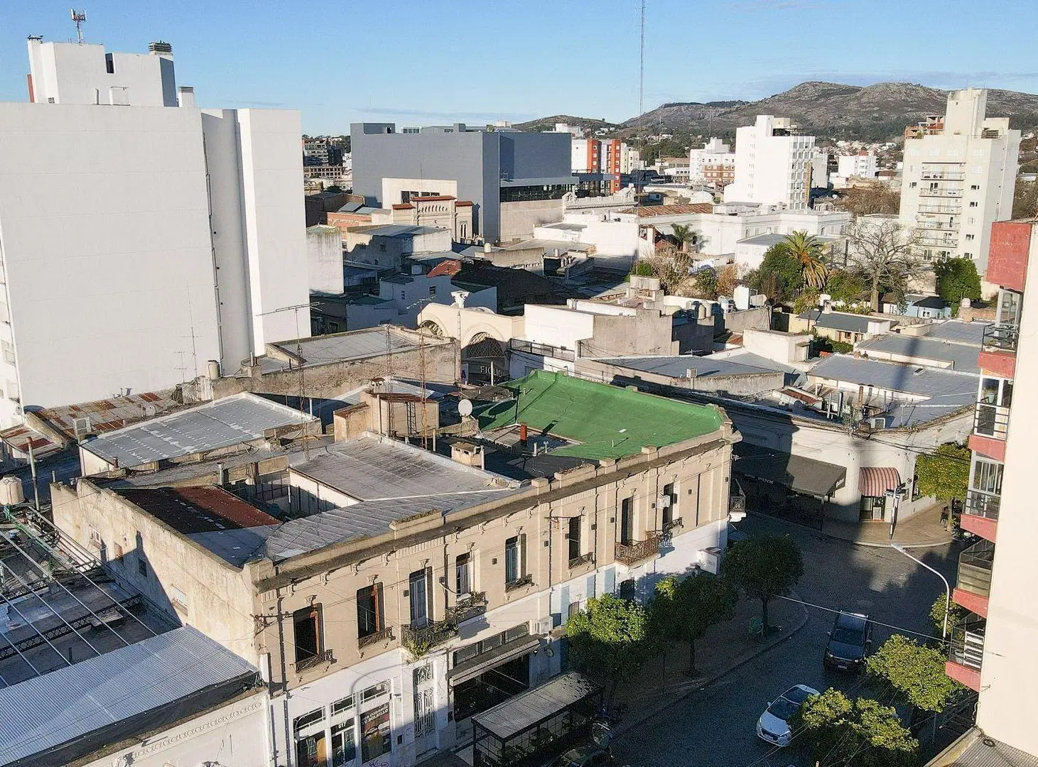 VENTA DEPARTAMENTO 4 AMBIENTES TANDIL 4
